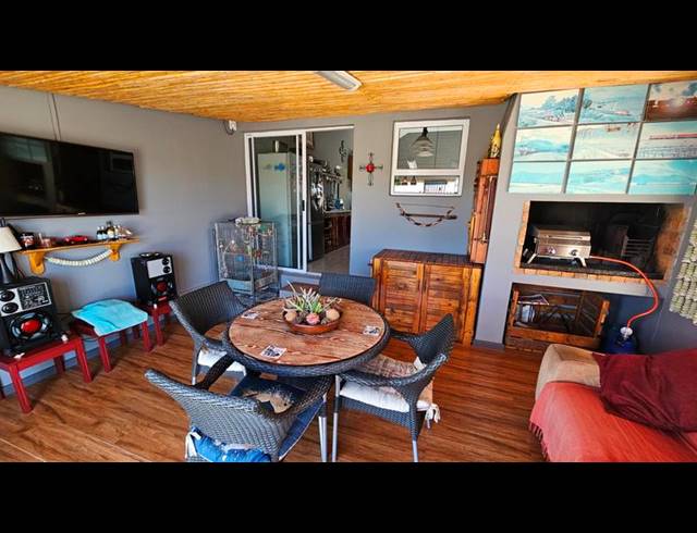 3 BEDROOM HOUSE FOR SALE IN DWARSKERSBOS